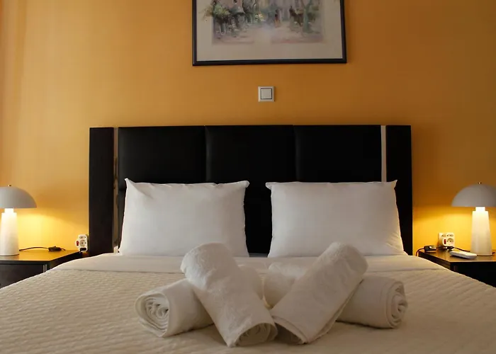 Serenity شقة كالاماتا