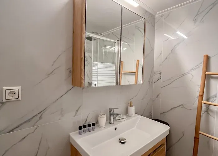 아파트 Serenity *